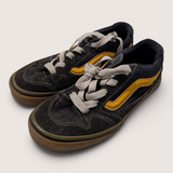 Vans Sneakers. Size Y4