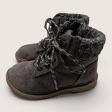 Lace up and zip up Boots - padded cuffs. Size C7