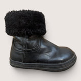 Shearling Cuff Black Boots. Size 7