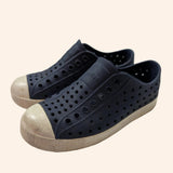 Native Navy Blue. Size C12