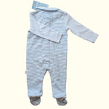 BNWT. Whale Pajamas with collar. Age 3-6M.